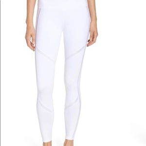 NWT Alo Talia Yoga leggings - White - size small